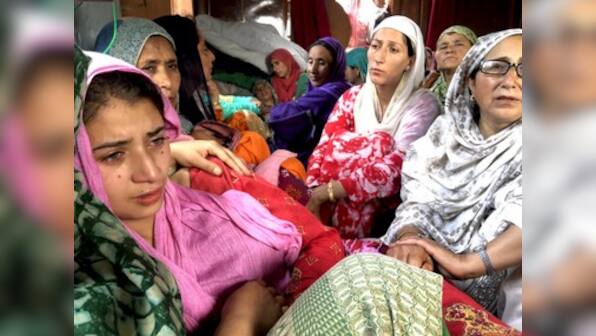 'Former overground worker' of militants shot dead near Jammu and Kashmir's Tangmarg, police suspect LeT hand