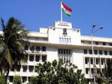 Around 17 lakh Maharashtra govt employees to go on strike from Tuesday seeking implementation of 7th Pay Commission Around 17 lakh Maharashtra govt employees to go on strike from Tuesday seeking implementation of 7th Pay Commission