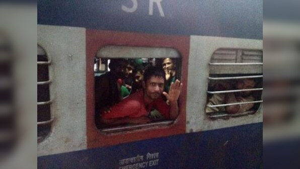 Kerala, After The Flood: Local 'Samaritans' shun migrant workers from Bengal, Odisha and Assam; govt comes to their aid
