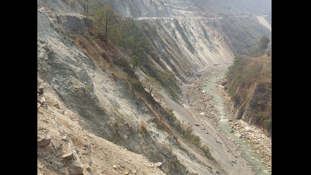The effect of indiscriminate dumping along NH 94: Entire slopes have been destroyed and the debris is affecting the river. The spot at Naalupani where a bus fell into a gorge recently. Photo courtesy Mallika Bhanot