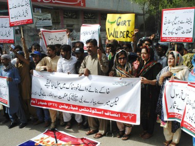 Pakistani protesters call off march after Dutch lawmaker Geert Wilders cancels Prophet Muhammad cartoon competition Pakistani protesters call off march after Dutch lawmaker Geert Wilders cancels Prophet Muhammad cartoon competition