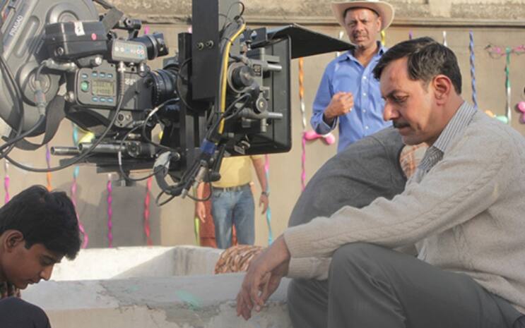 Rajat Kapoor in a scene from Ankhon Dekhi. Crowdera