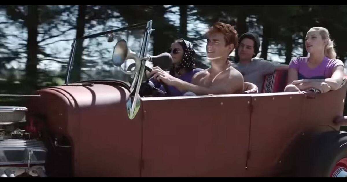 Riverdale season 3 trailer Archie debuts a serpent tattoo as 'Falice