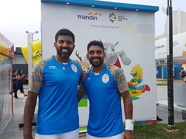 File image of Rohan Bopanna and Divij Sharan at Asian Games 2018. Image courtesy: Twitter/@rohanbopanna
