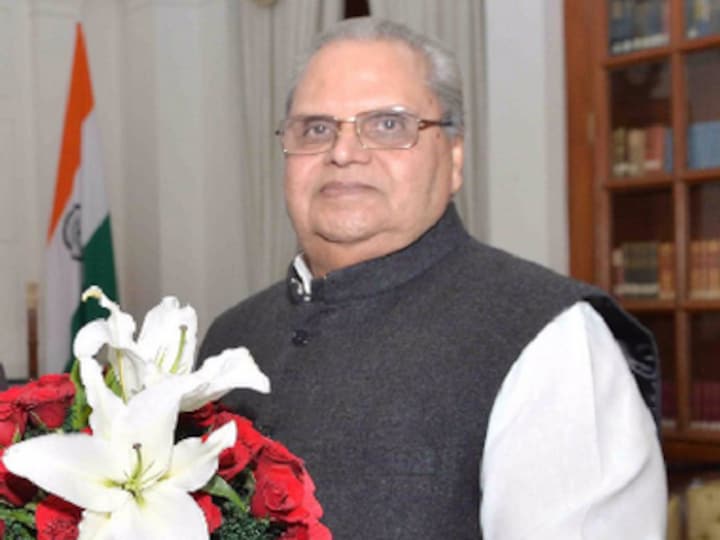 'Like LTTE, you will achieve nothing', J&K governor tells militants, stresses on need to address alienation of young Kashmiris