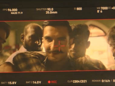 Simmba star Ranveer Singh fights crimes against women in behind-the-scenes video of upcoming film Simmba star Ranveer Singh fights crimes against women in behind-the-scenes video of upcoming film