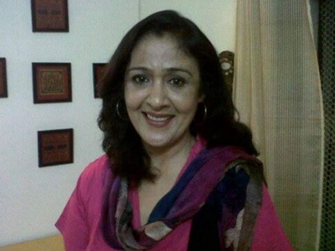English Vinglish actress Sujata Kumar passes away after battling cancer; family releases statement on Twitter English Vinglish actress Sujata Kumar passes away after battling cancer; family releases statement on Twitter
