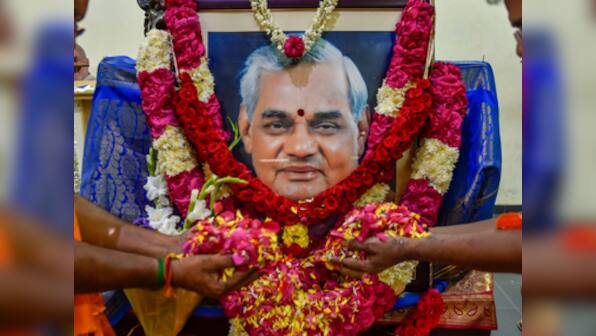 BJP corporators thrash MIM leader in Aurangabad civic body meet for opposing plan to honour Atal Bihari Vajpayee