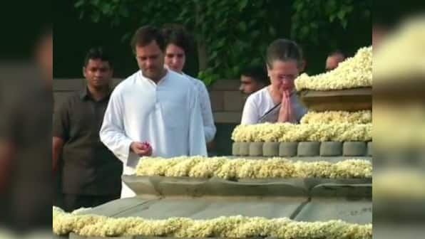 Sonia, Rahul pay tribute to Rajiv Gandhi on his birth anniversary at Delhi's Veer Bhumi