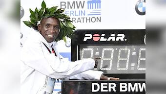 Kenya's Eliud Kipchoge topples countryman Dennis Kimetto's marathon world record in Berlin