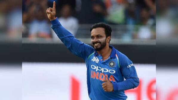 India vs Pakistan: Deceptive Kedar Jadhav foxes Pakistan's middle order, proves his credentials as an all-round asset to the team