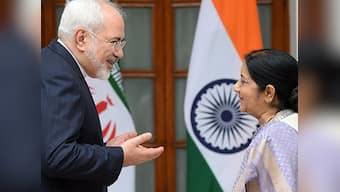 Foreign ministers Sushma Swaraj and Javad Zarif discuss US sanctions on Iran amid warnings from Donald Trump