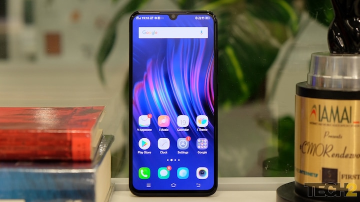 Vivo V11 Pro Review: Great bezel-less design marred by poor UI, average camera