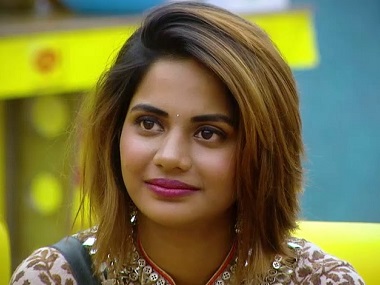 Bigg Boss Tamil 2 weekly updates: Riythvika, Janani, Vijayalakshmi and Aishwarya enter the final round Bigg Boss Tamil 2 weekly updates: Riythvika, Janani, Vijayalakshmi and Aishwarya enter the final round