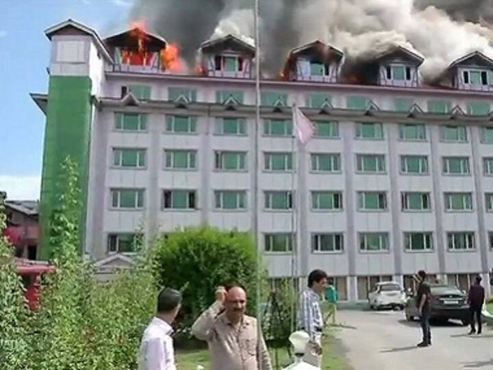 Fire at Hotel Pamposh in Srinagar leaves eight injured; operations still on to douse flames