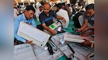 EC promises required number of VVPATs for 2019 LS polls by end of November, says hardware of machines also improved