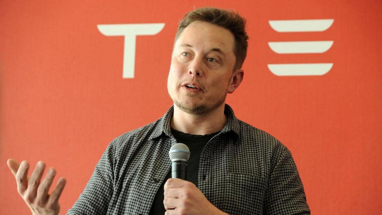 FILE PHOTO: Founder and CEO of Tesla Motors Elon Musk speaks during a media tour of the Tesla Gigafactory, which will produce batteries for the electric carmaker, in Sparks, Nevada, U.S. July 26, 2016. REUTERS/James Glover II/File Photo
