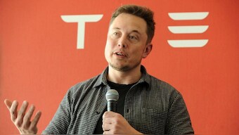 US investigates Tesla CEO Elon Musk's statement on taking company private