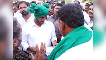 Jaganmohan Reddy on way to do a YSR with 3,000-km padayatra, but is it enough to pip Chandrababu Naidu in Andhra Pradesh?
