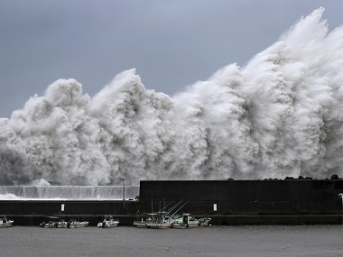 Japan braces for heavy rain, high winds as Typhoon Trami progresses towards country; Tokyo likely to avoid direct hit Japan braces for heavy rain, high winds as Typhoon Trami progresses towards country; Tokyo likely to avoid direct hit