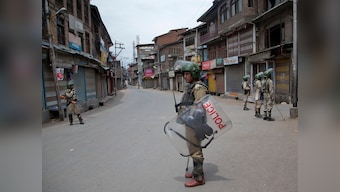Protests in Srinagar over remarks by BJP leaders against Prophet Mohammad