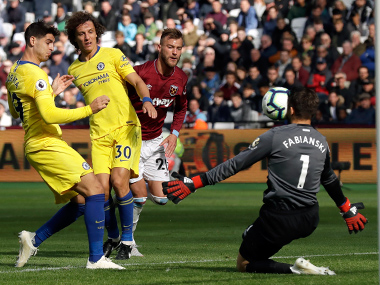 Premier League: Maurizio Sarri's Chelsea drop first points of season in goalless draw against determined West Ham Premier League: Maurizio Sarri's Chelsea drop first points of season in goalless draw against determined West Ham