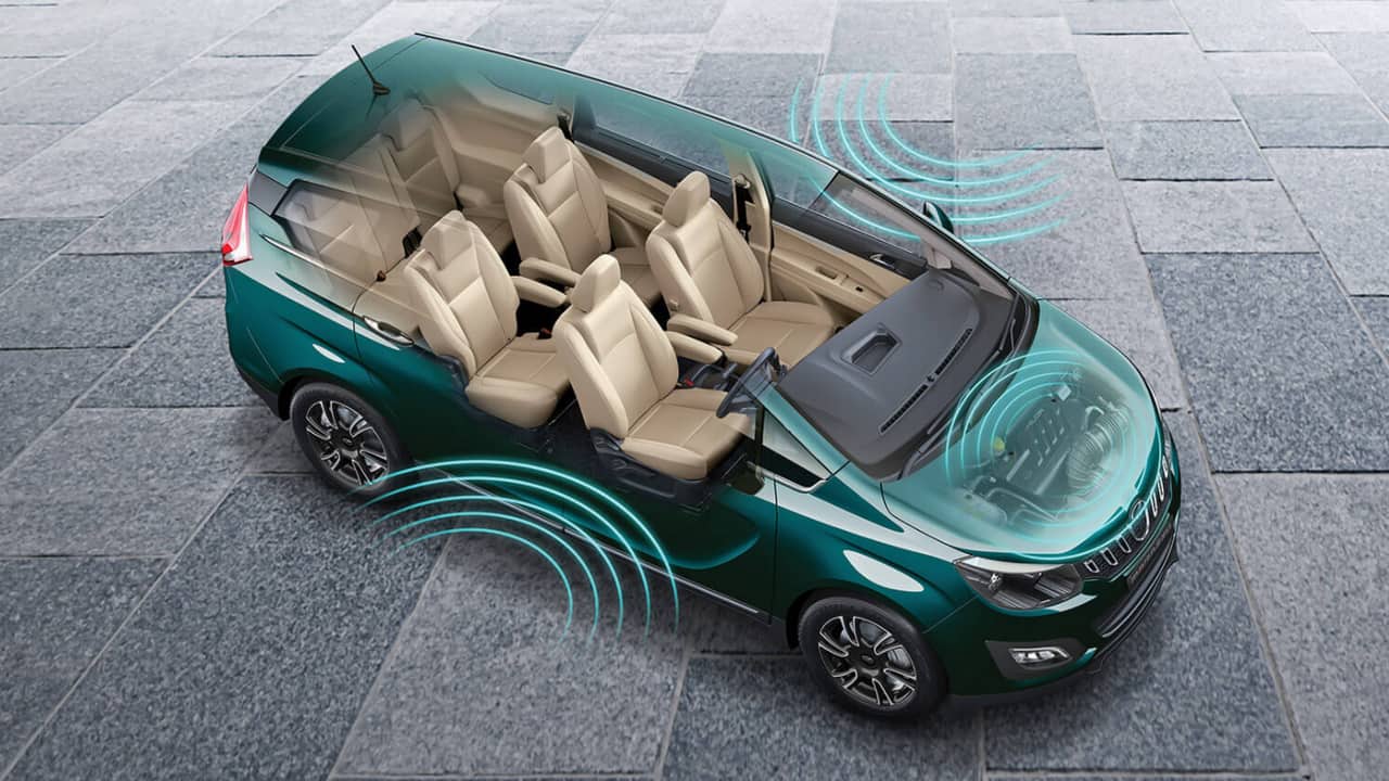 Mahindra Marazzo