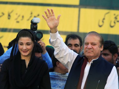 Nawaz Sharif, daughter and son-in-law brought to Lahore aboard special plane after release from Islamabad prison Nawaz Sharif, daughter and son-in-law brought to Lahore aboard special plane after release from Islamabad prison
