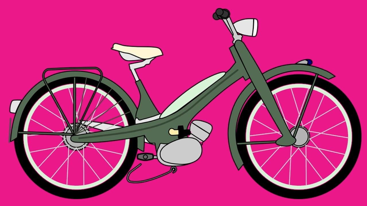 Switching to e-two wheelers can cut oil bill by Rs 1.2 lakh crore: NITI Aayog Switching to e-two wheelers can cut oil bill by Rs 1.2 lakh crore: NITI Aayog