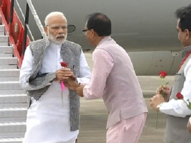 Narendra Modi reaches out to Dawoodi Bohra members in Madhya Pradesh, says community important for 'peace, unity' in country Narendra Modi reaches out to Dawoodi Bohra members in Madhya Pradesh, says community important for 'peace, unity' in country