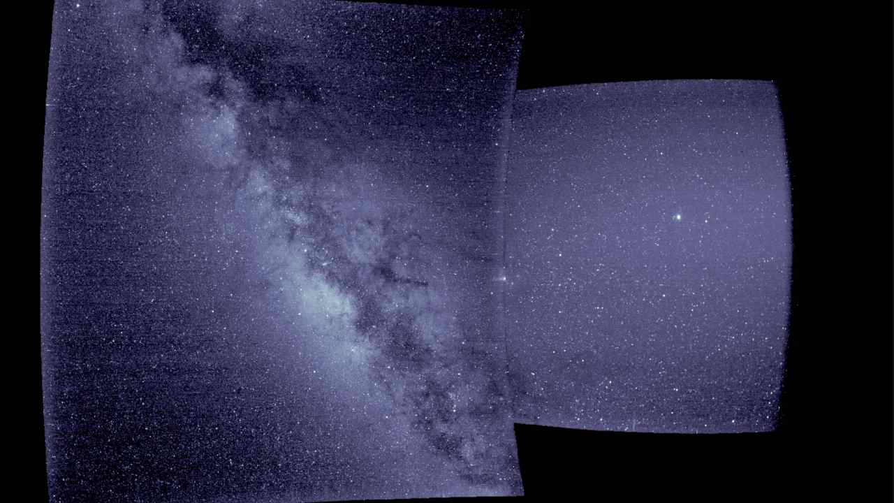 NASAs Parker solar probe returns first images from its journey to the Sun