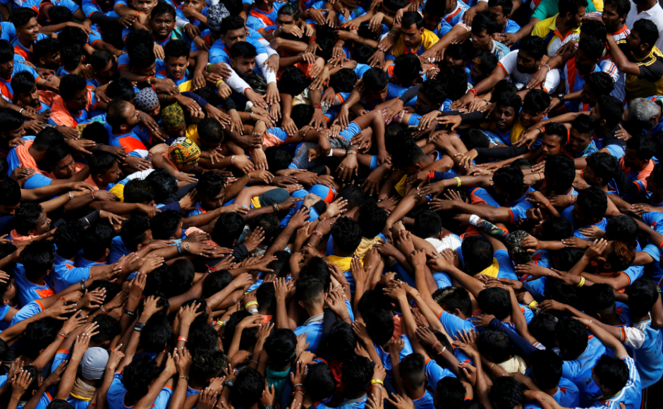 Areas like Dadar, Worli, Wadala, Ghatkopar, Andheri, Lokhandawala, Borivali, Kandivali, Jogeshwari, Mulund and Vile Parle were hotspot of dahi handi celebrations. Female Govindas also hit the streets in large numbers and broke dahi handis. Reuters Areas like Dadar, Worli, Wadala, Ghatkopar, Andheri, Lokhandawala, Borivali, Kandivali, Jogeshwari, Mulund and Vile Parle were hotspot of dahi handi celebrations. Female Govindas also hit the streets in large numbers and broke dahi handis. Reuters
