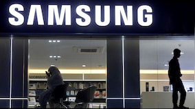 QLED smartphones still a challenge but multi-cam modules are here to stay: Samsung