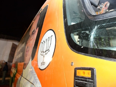 Shivraj Singh Chouhan's vehicle attacked with stones in Sidhi; Madhya Pradesh CM unhurt in incident Shivraj Singh Chouhan's vehicle attacked with stones in Sidhi; Madhya Pradesh CM unhurt in incident