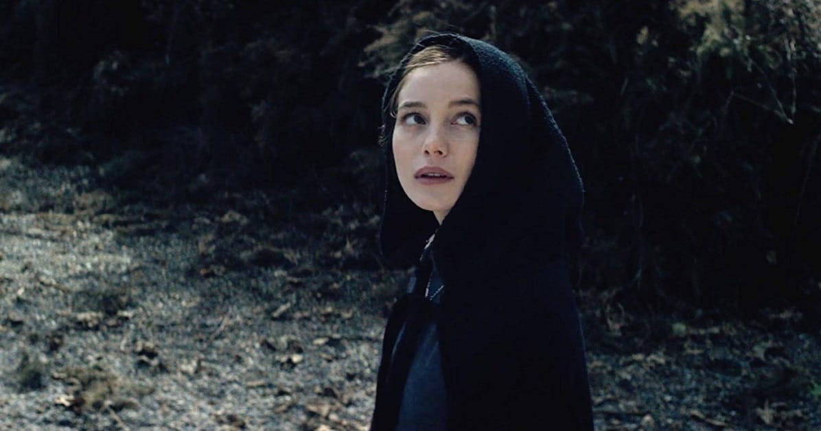 The Lodgers movie review: A forgettable entry in the slowly rising tide ...