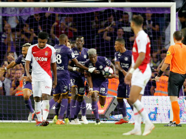 Ligue 1: Toulouse leave it late to earn a point against struggling AS Monaco; Lyon held by nine-man Caen Ligue 1: Toulouse leave it late to earn a point against struggling AS Monaco; Lyon held by nine-man Caen