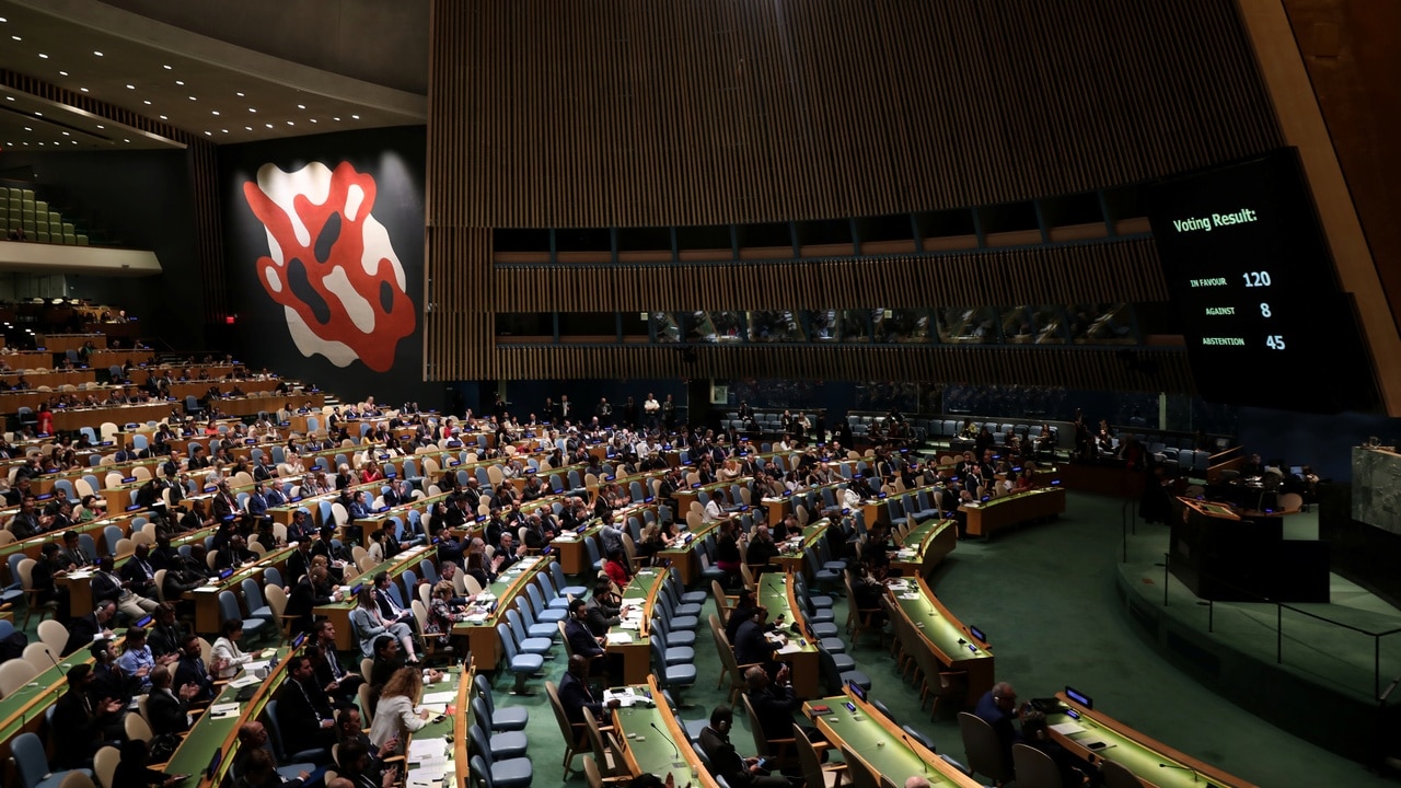 Написать в оон. Генеральная Ассамблея ООН Приднестровье. Un General Assembly voting. Иран 2020.