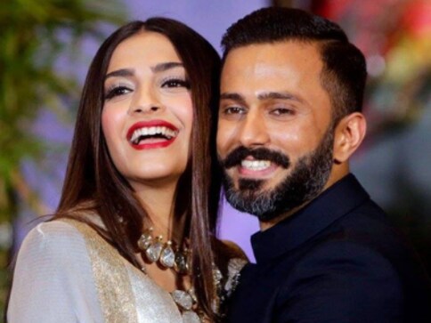 Sonam Kapoor and Anand Ahuja to be special guests at designer Giorgio Armani's show in Milan Sonam Kapoor and Anand Ahuja to be special guests at designer Giorgio Armani's show in Milan