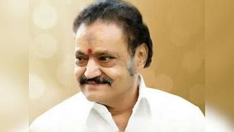 Telangana hospital fires four employees who took selfie with Nandamuri Harikrishna's corpse