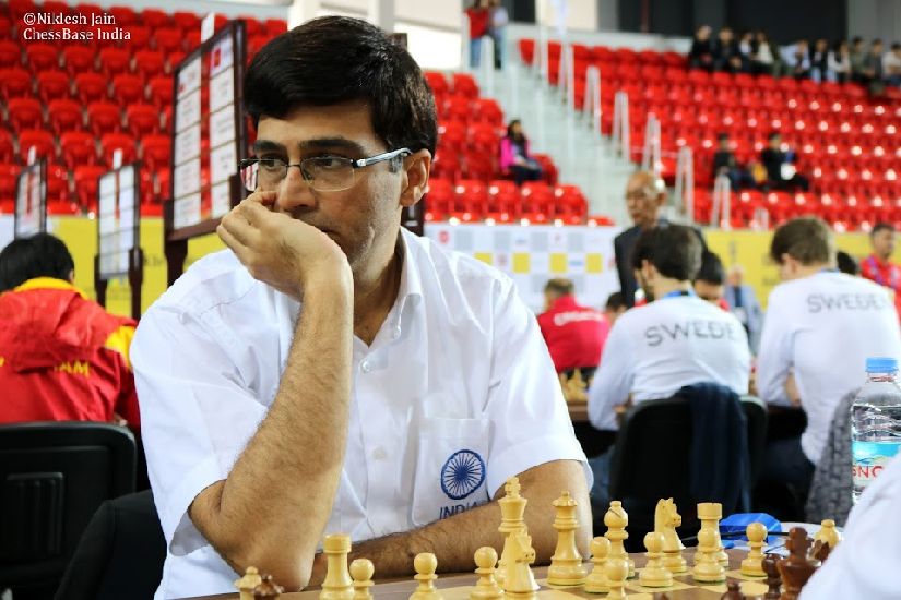 Yogi hands over Chess Olympiad torch to Viswanathan Anand