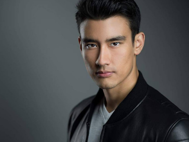 Grey's Anatomy: Alex Landi cast as series' first openly gay male surgeon in Season 15 Grey's Anatomy: Alex Landi cast as series' first openly gay male surgeon in Season 15
