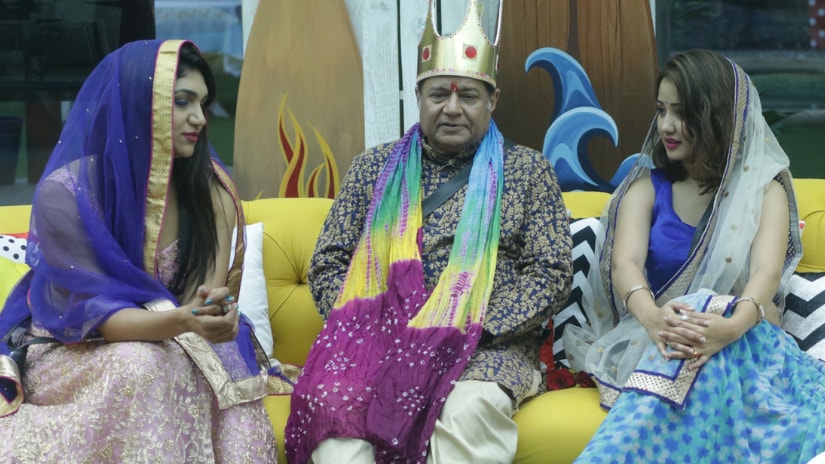 Anup Jalota in the princely garb for Bigg Boss task