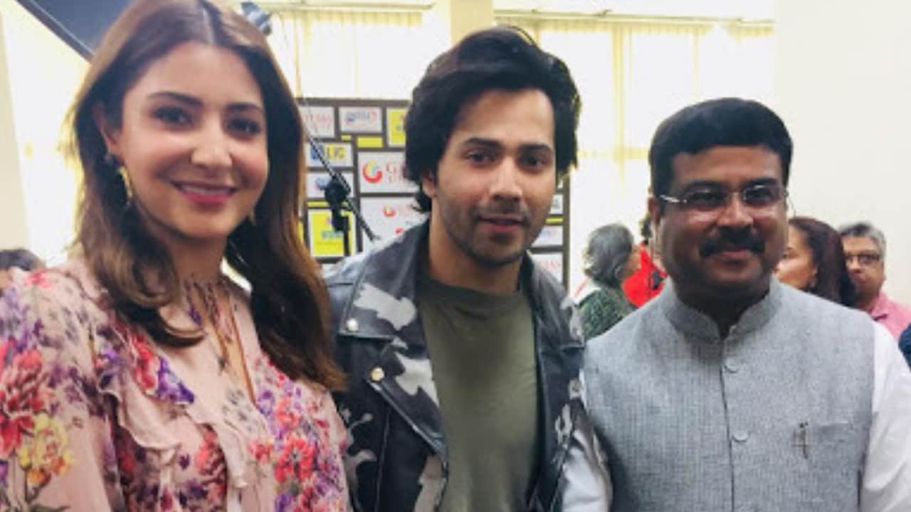Anushka Sharma and Varun Dhawan with Petroleum minister Dharmnendra Paradhan