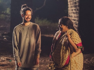 Bhaiyya Morey movie review: What could have been an enjoyable outing ends up as a cheap magic trick Bhaiyya Morey movie review: What could have been an enjoyable outing ends up as a cheap magic trick