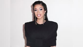 Cardi B reportedly in talks to perform 'Girls Like You' with Maroon 5 at Super Bowl LIII
