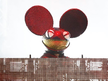 Deadmau5 to make film score debut with Netflix film, Polar, starring Mads Mikkelsen, Vanessa Hudgens Deadmau5 to make film score debut with Netflix film, Polar, starring Mads Mikkelsen, Vanessa Hudgens