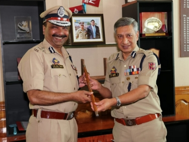 Jammu and Kashmir govt approaches SC to explain appointment of interim DGP; matter likely to be heard on 10 September Jammu and Kashmir govt approaches SC to explain appointment of interim DGP; matter likely to be heard on 10 September