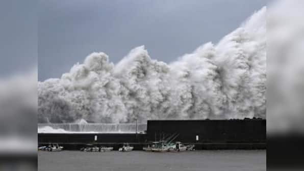 Strongest typhoon in 25 years, Jebi hits western Japan; Prime Minister Shinzo Abe urges people to 'evacuate early'