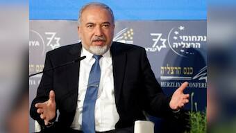 Flip a coin to decide who serves as Israel PM first: 'Kingmaker' Avigdor Lieberman tells Benjamin Netanyahu, Benny Gantz