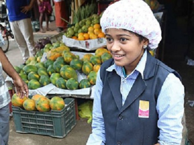 Hanan Hamid sustains critical injuries in car accident at Thrissur district; Kerala student was trolled for selling fish Hanan Hamid sustains critical injuries in car accident at Thrissur district; Kerala student was trolled for selling fish